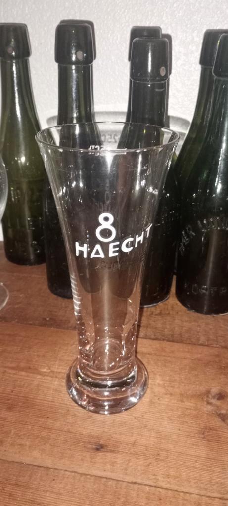 Brouwerij bier antieke glazen fluit 8 Haecht geëmailleerd, Verzamelen, Biermerken, Zo goed als nieuw, Ophalen of Verzenden
