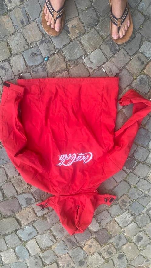 Unieke gewatteerde jas Coca-Cola maat M, Kleding | Heren, Jassen | Winter, Zo goed als nieuw, Maat 48/50 (M), Rood, Ophalen