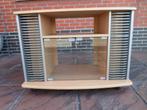 stereo kastje, Ophalen