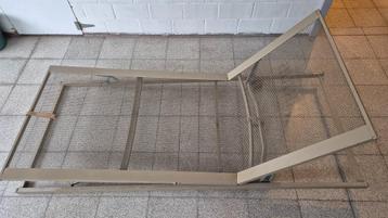 Auping bedbodem 210 x90 verstelbaar gratis beschikbaar voor biedingen