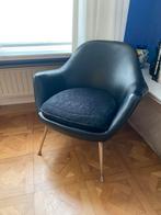 Vintage lounge stoel met koperen poten, Ophalen, Minder dan 75 cm, Vintage, Leer