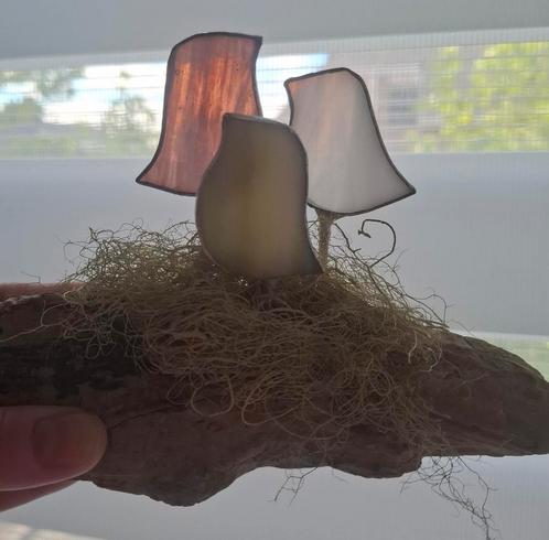 vogels op drijfhout, Antiek en Kunst, Antiek | Glaswerk en Kristal, Ophalen of Verzenden