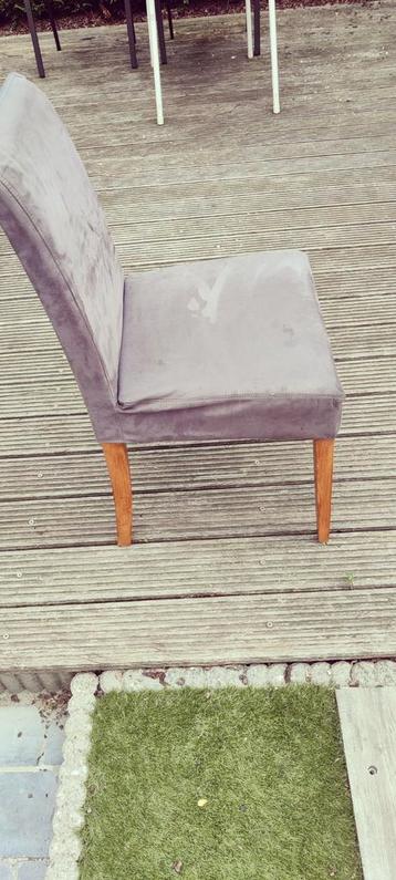 Eetkamerstoelen set van zes beschikbaar voor biedingen