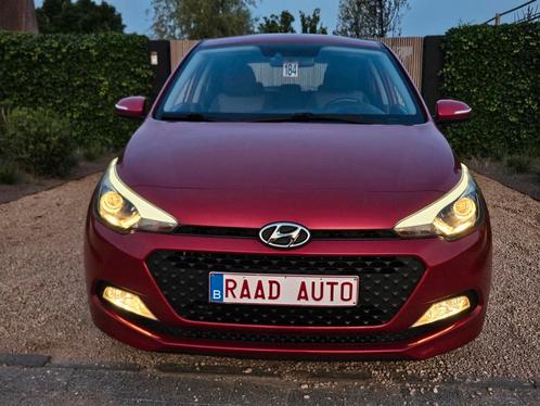 Hyundai i20 _ 1.4 _ 74kw / boîte automatique _ garantie  !, Auto's, Hyundai, Bedrijf, Te koop, i20, Benzine, Euro 6, Stadsauto