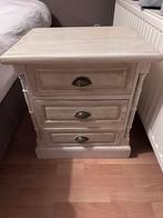 Nachtkastjes in hout, Huis en Inrichting, Slaapkamer | Nachtkastjes, Ophalen, 55 tot 70 cm, Zo goed als nieuw, 45 tot 65 cm