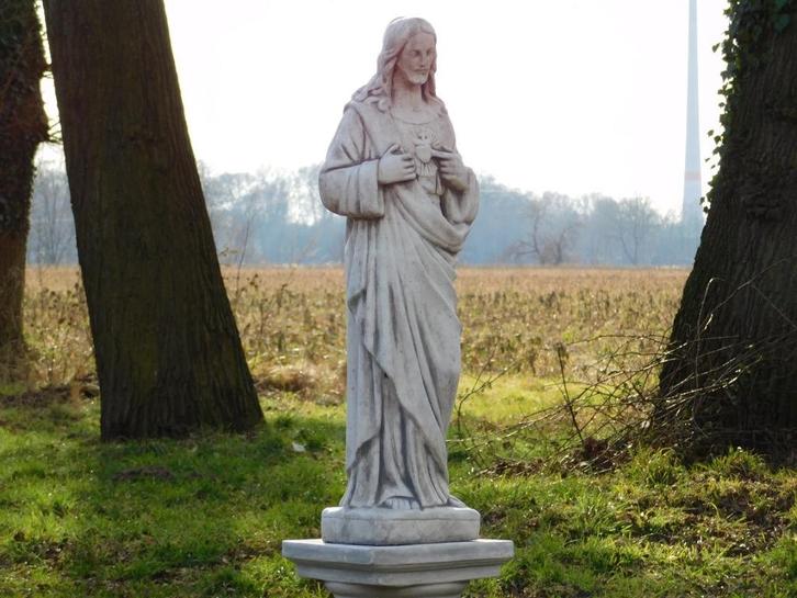 Beeld Heilig Hart op Sokkel - 150 cm - Steen, Tuin en Terras, Tuinbeelden, Mensenbeeld, Steen, Ophalen of Verzenden