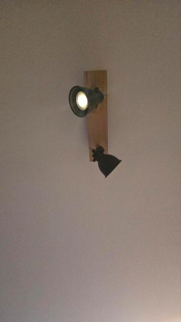 Appli luminaire beschikbaar voor biedingen