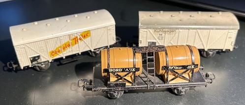 2294. 3 verschillende H0 Märklin-auto's., Hobby en Vrije tijd, Modeltreinen | H0, Gebruikt, Wagon, Märklin, Ophalen of Verzenden