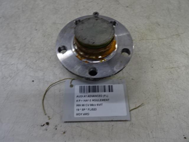 WIELNAAF LINKS ACHTER Audi A1 Sportback (GBA) (01-2018/-), Auto-onderdelen, Remmen en Aandrijving, Audi, Gebruikt