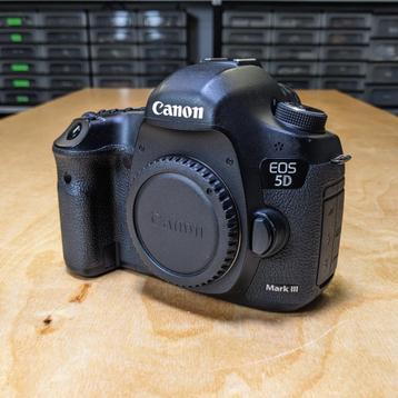 Canon 5D MKIII Body beschikbaar voor biedingen