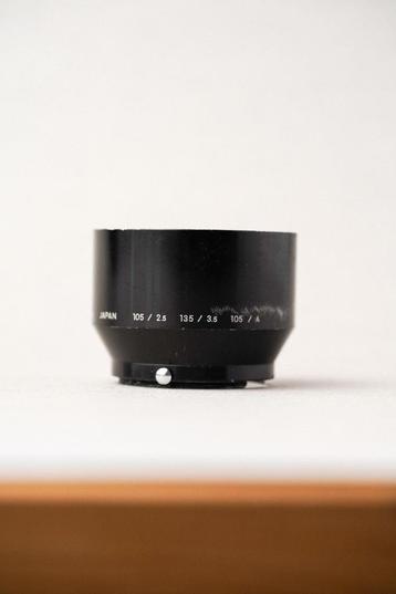 Nikon HS-4 zonnekap beschikbaar voor biedingen