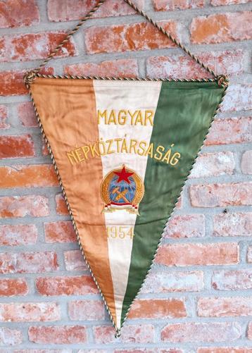 Hongarije Magyar 1954 basketbal geborduurde vaandel beschikbaar voor biedingen