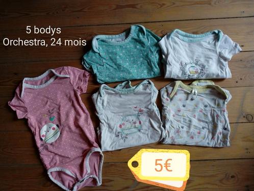 Bodysuits 2 jaar ZIE FOTO'S verschillende kavels, Kinderen en Baby's, Kinderkleding | Maat 92, Zo goed als nieuw, Ophalen of Verzenden