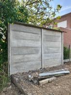 Betonplaten en palen, Ophalen, Zo goed als nieuw, Palen