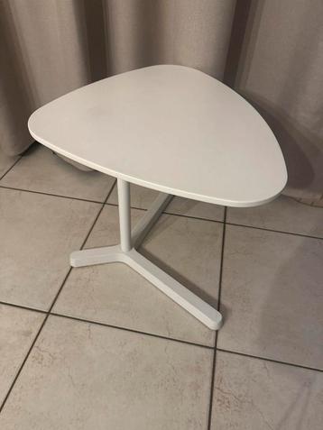 Table d'appoint, Maison & Meubles, Tables | Tables d'appoint, Enlèvement, Comme neuf