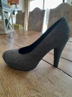 Chaussures de ceremonie, Enlèvement, Comme neuf, Gris, Escarpins