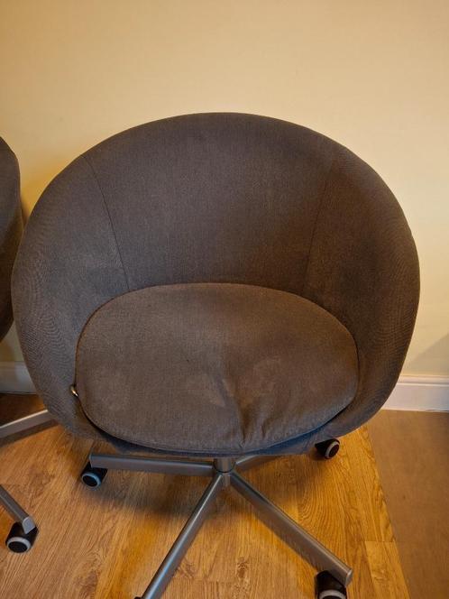 bureaustoel Ikea met gebruikssporen, Huis en Inrichting, Bureaustoelen, Gebruikt, Bureaustoel, Grijs, Ophalen