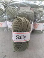 Sally 3 ballen van Zwitserse wol (10 groene ballen)., Ophalen of Verzenden