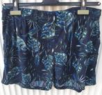 Leuke short met blaadjesmotief maat M, Ophalen of Verzenden, Zo goed als nieuw, Maat 38/40 (M), Blauw