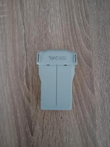 DJI mini 4 batterij   in Top conditie  beschikbaar voor biedingen