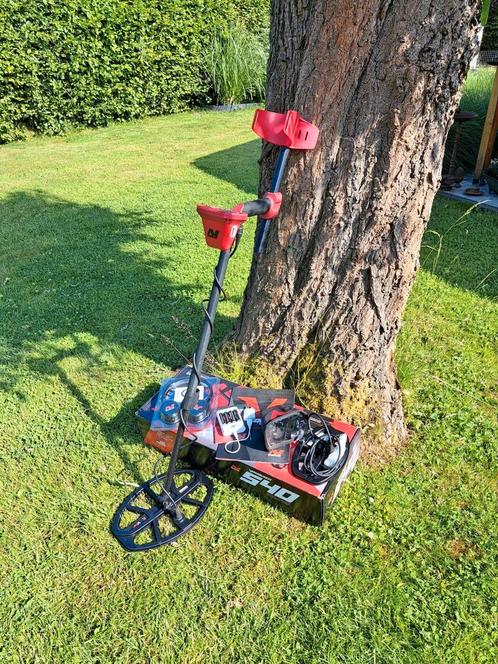 Metaaldetector minelab, Hobby en Vrije tijd, Metaaldetectors, Zo goed als nieuw, Minelab, Ophalen of Verzenden