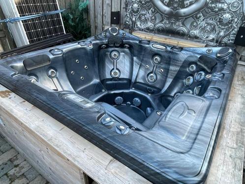 Luxe Jacuzzi – Dynasty Spa Excalibur Camelot – 6 Persoons, Tuin en Terras, Bubbelbaden en Hottubs, Gebruikt, Vast, Filter, Pomp