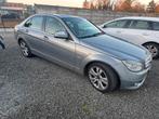 Mercedes C220 CDI * Leder * Navi Command *, Auto's, Mercedes-Benz, 4 deurs, Achterwielaandrijving, Beige, 4 cilinders