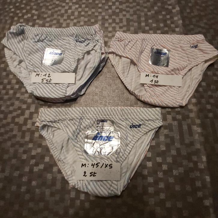 Slips vintage pour garçons, Enfants & Bébés, Vêtements enfant | Autre, Neuf, Garçon, Enlèvement ou Envoi