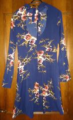 Blauw gebloemde jurk M, Kleding | Dames, Jurken, Blauw, Ophalen of Verzenden