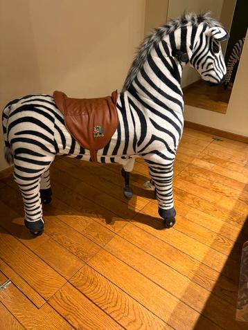 Zebra riding !  beschikbaar voor biedingen