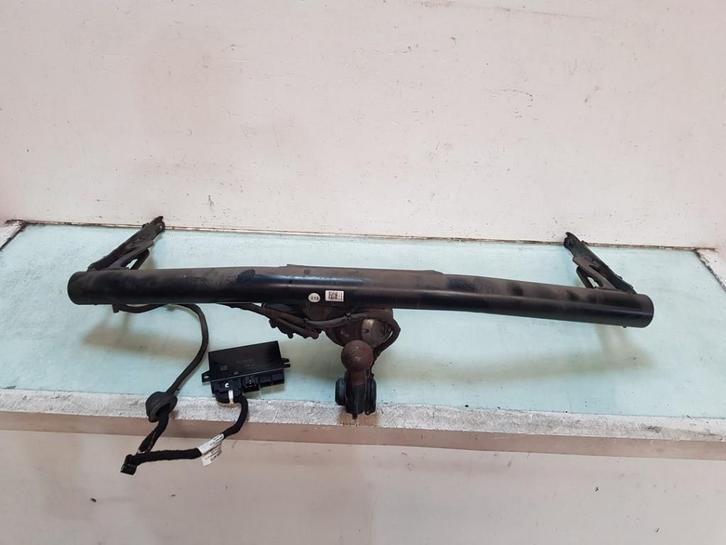 TREKHAAK Skoda Octavia Combi (NXAC) (01-2019/-), Auto-onderdelen, Ophanging en Onderstel, Skoda, Gebruikt