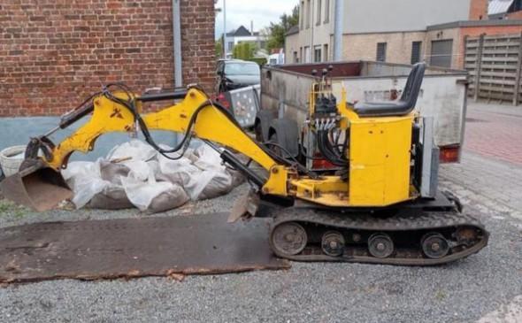 graafmachine minigraver 1ton, Zakelijke goederen, Machines en Bouw | Kranen en Graafmachines, Graafmachine, Ophalen of Verzenden