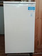 Frigo, Ophalen, Zonder vriesvak, Zo goed als nieuw, Energieklasse A of zuiniger