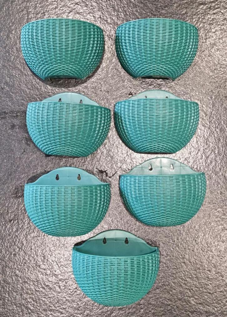 Leuke groene bloembakjes (wand), Tuin en Terras, Bloembakken en Plantenbakken, Nieuw, Kunststof, Minder dan 30 cm, Minder dan 60 cm