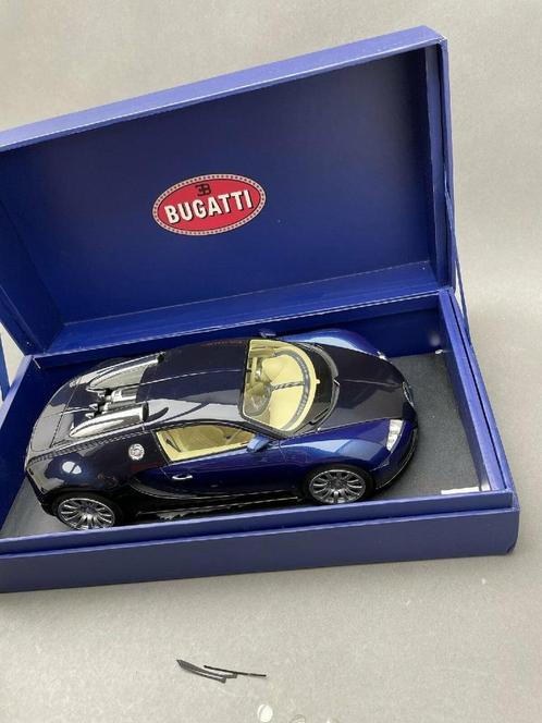 Coffret BUGATTI EB Veyron 1/18 MR MODELS ART XTra-Comme Neuf, Hobby & Loisirs créatifs, Voitures miniatures | 1:18, Comme neuf