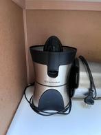 Electrolux citruspers / sinaasappelpers, Minder dan 1 liter, Ophalen, Zo goed als nieuw, 1 snelheid