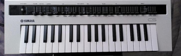 Yamaha Reface CS synthesizer, Muziek en Instrumenten, Synthesizers, Gebruikt, Overige aantallen, Yamaha, Met midi-aansluiting