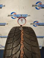 2x Bridgestone Blizzak LM-32 205/45 R17 88V 205/45/17 205451, Auto-onderdelen, Banden en Velgen, Gebruikt, 17 inch, Band(en), Personenwagen