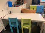 Speeltafel van het merk Bobita. + 2 stoeltjes, Kinderen en Baby's, Kinderkamer | Tafels en Stoelen, Ophalen