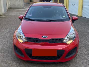 Kia rio //12-2014///essence//135000 km beschikbaar voor biedingen