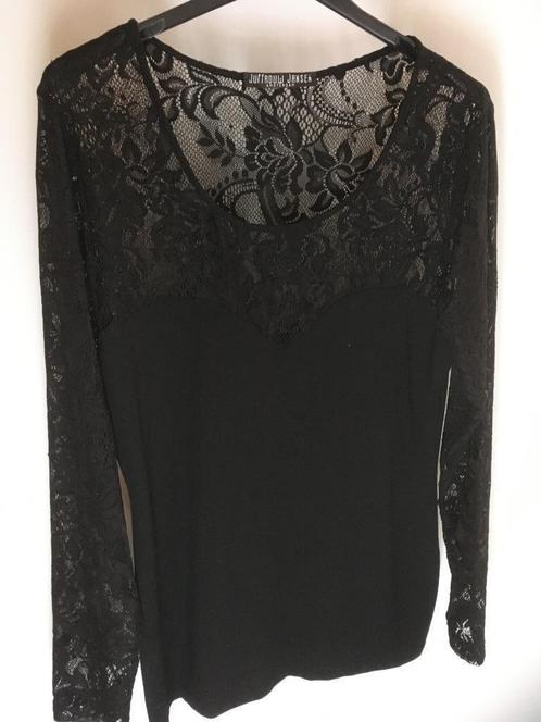 Jufrouw Jansen zwarte top met kant en lange mouwen - 40, Kleding | Dames, Topjes, Zo goed als nieuw, Maat 38/40 (M), Zwart, Lange mouw