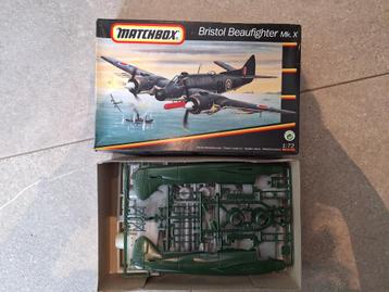 Matchbox 40103MB Bristol Beaufighter Mk.X 1:72 beschikbaar voor biedingen