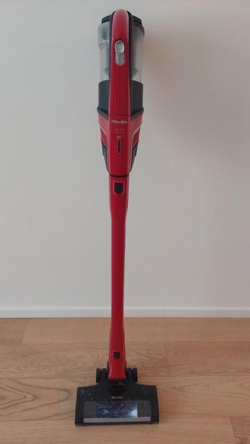 Miele steelstofzuiger beschikbaar voor biedingen
