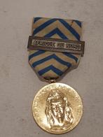médaille Reconnaissance de la Nation  avec agrafe Afrique du, Verzamelen, Militaria | Algemeen, Ophalen of Verzenden