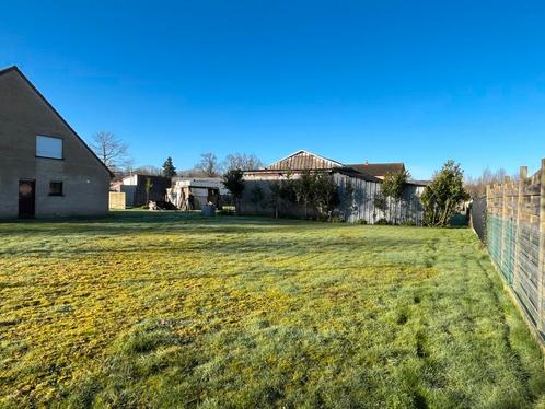 Bouwgrond te koop in Sint-Kruis, Immo, Gronden en Bouwgronden, 200 tot 500 m²