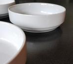 4 nieuwe vuurvaste serveerkommen/pastakommen, Huis en Inrichting, Keuken | Servies, Ophalen