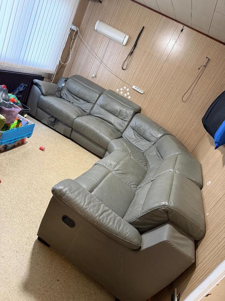 GRATIS OP TE HALEN Leren zetel met elektrishe relax Dringend, Huis en Inrichting, Zetels | Zetels, Gebruikt, Hoekbank, Vierpersoons of meer