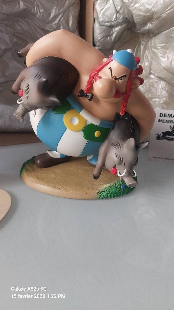 Obelix sanglier leblon club passion 333 exemplaires., Verzamelen, Beelden en Beeldjes, Zo goed als nieuw, Overige typen, Ophalen