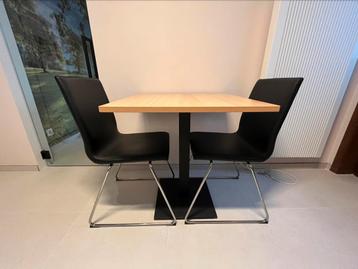 Moderne vierkante tafel centrale poot 70 x 70 cm (2 te koop)