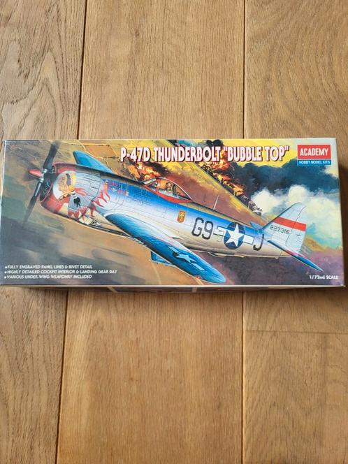 ACADEMY P-47D Thunderbolt "Bubble top" 1/72, Hobby en Vrije tijd, Modelbouw | Vliegtuigen en Helikopters, Zo goed als nieuw, Vliegtuig